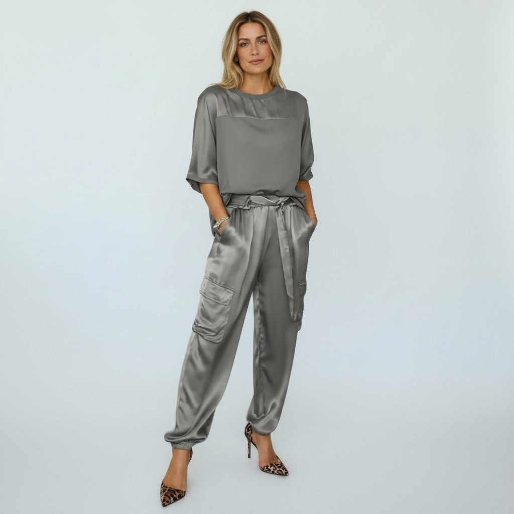 Lotte | Ladies' two-piece set with elastic waist pockets