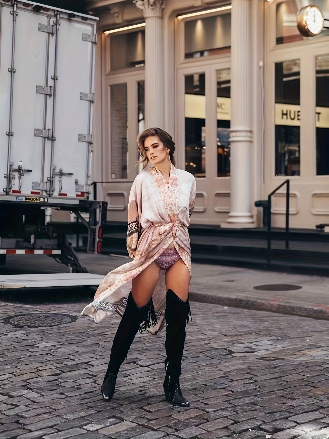 Greta | Women's kimono dress with belt print