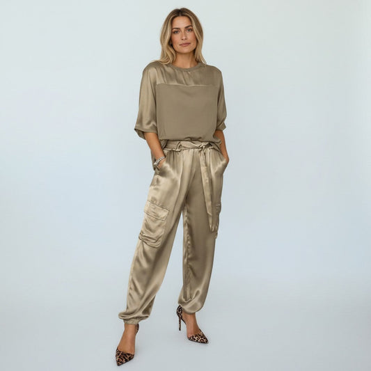 Lotte | Ladies' two-piece set with elastic waist pockets